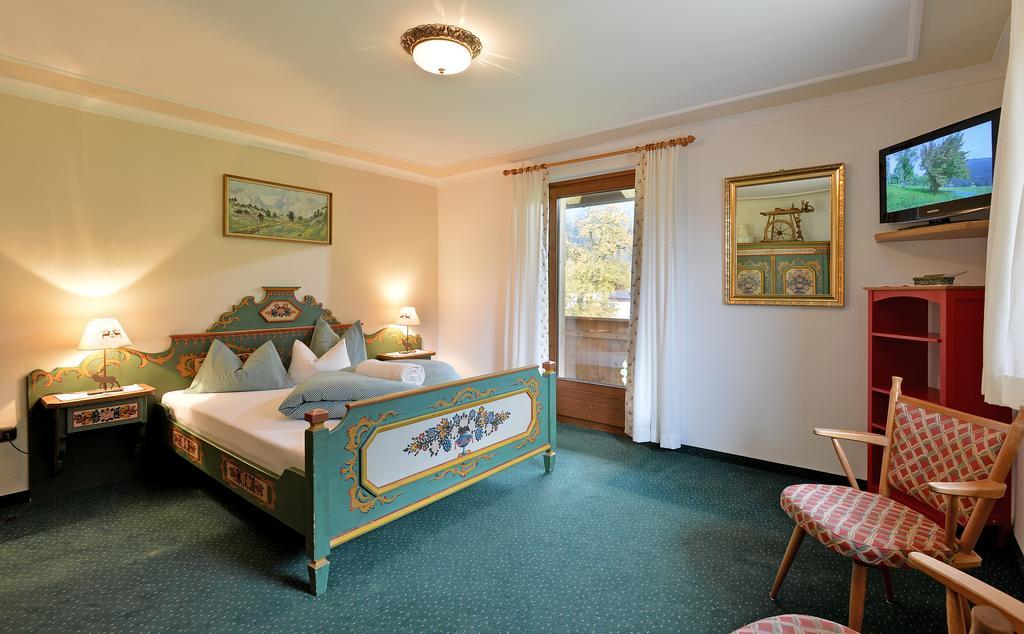 Landhaus Kumbichl Mayrhofen Room photo
