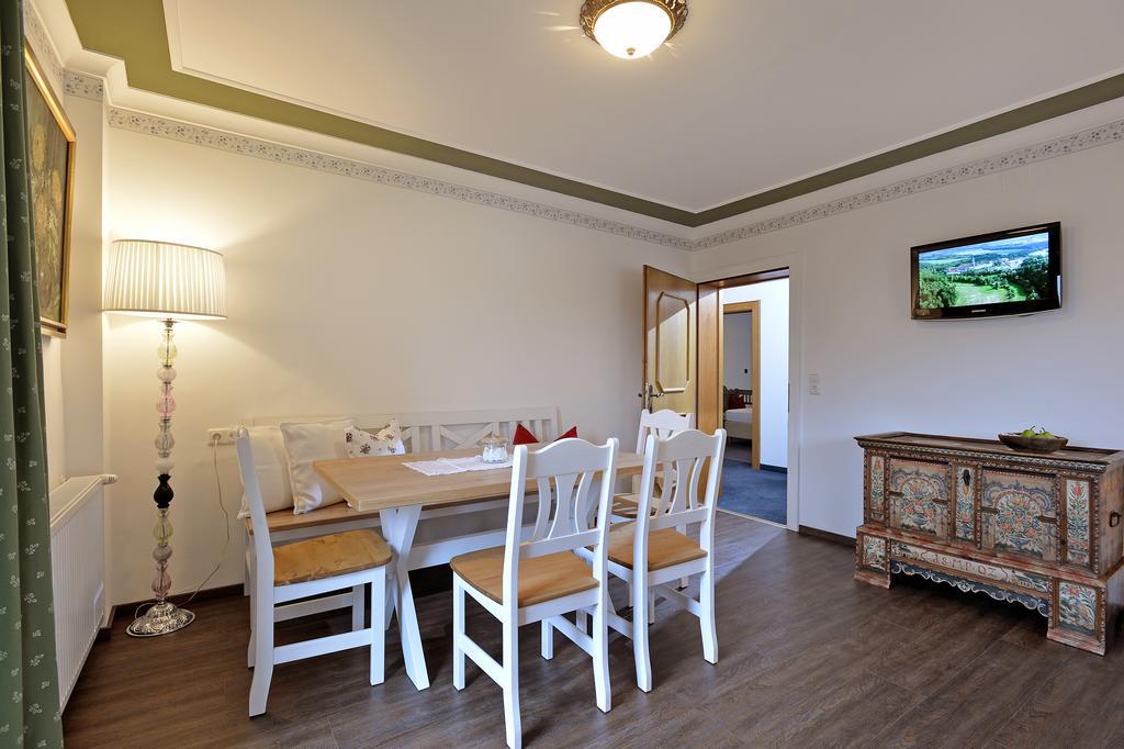 Landhaus Kumbichl Mayrhofen Room photo